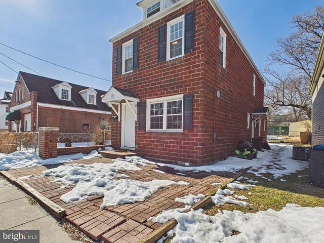 629 | 627A, 627B VIRGINIA AVE, Martinsburg, WV 25401