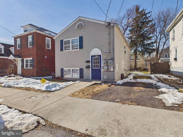 629 | 627A, 627B VIRGINIA AVE, Martinsburg, WV 25401