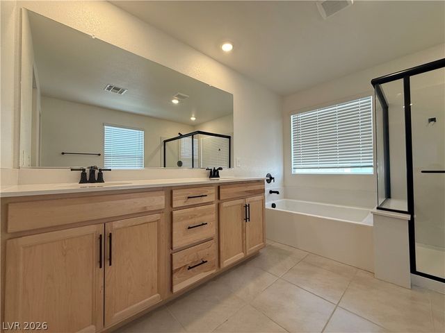 3045 Foxtail Hollow Avenue, Las Vegas, NV 89139