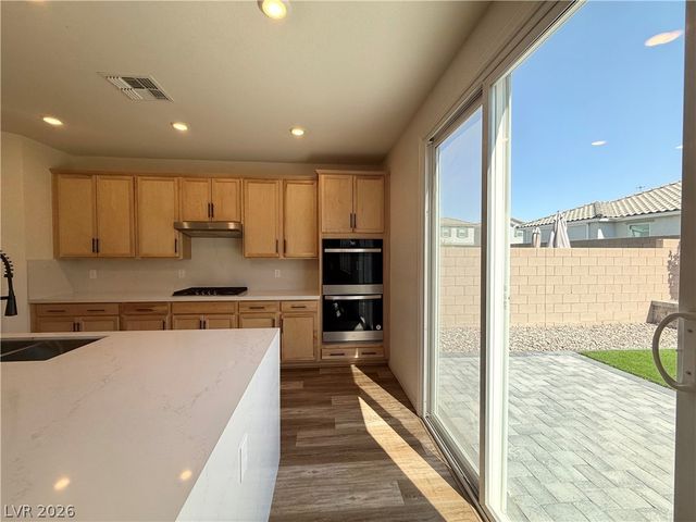 3045 Foxtail Hollow Avenue, Las Vegas, NV 89139