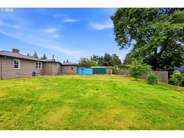 18121 Se LANGENSAND Rd, Sandy, OR 97055