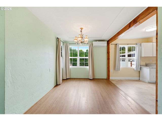 18121 Se LANGENSAND Rd, Sandy, OR 97055