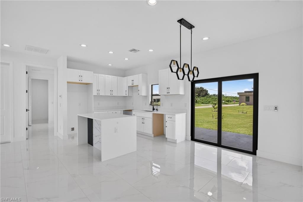 3013 39th ST SW, LEHIGH ACRES, FL 33976 — photo 5