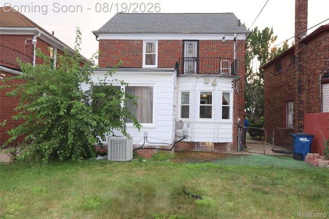 18946 Cherrylawn Street, Detroit, MI 48221