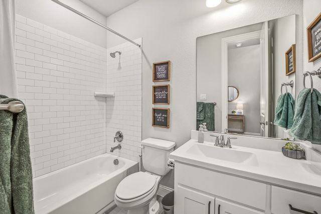 13853 Marys Ridge Road, Fort Worth, TX 76008