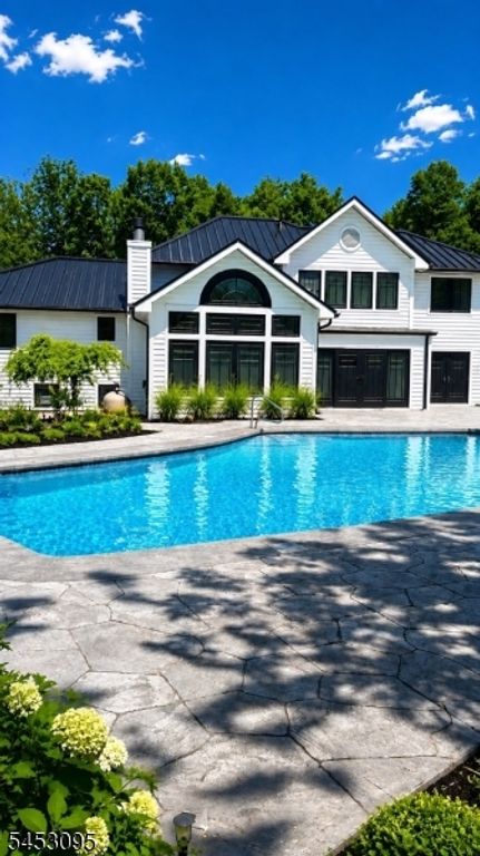 496 White Oak Ridge Rd, Millburn Twp., NJ 07078 — photo 4