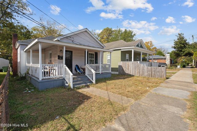 1110 S 8th Street, Wilmington, NC 28401