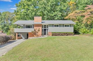 2801 Edgewood ST, Roanoke, VA 24015