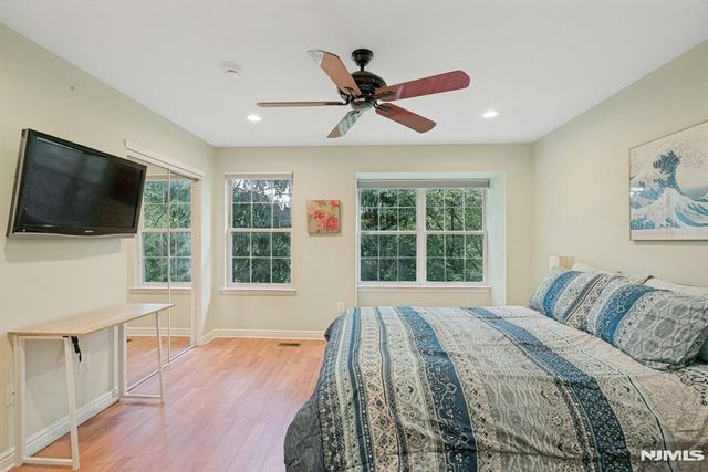 2262 Nash Court, Mahwah, NJ 07430