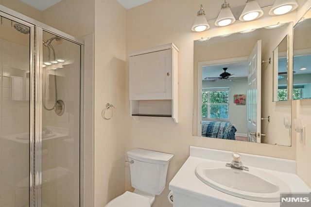 2262 Nash Court, Mahwah, NJ 07430