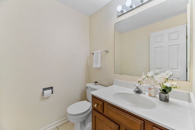 751 Williams Way, Vernon Hills, IL 60061