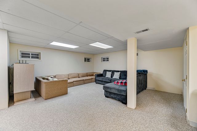 751 Williams Way, Vernon Hills, IL 60061