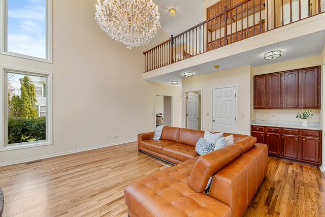 751 Williams Way, Vernon Hills, IL 60061