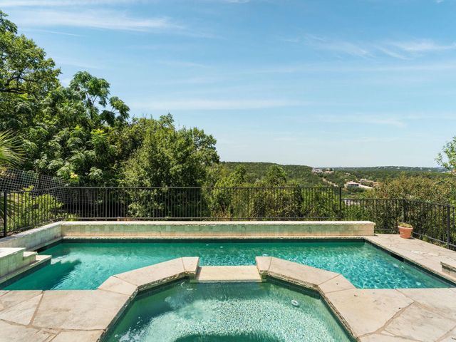 5708 Long CT, Austin, TX 78730