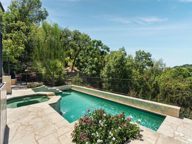 5708 Long CT, Austin, TX 78730