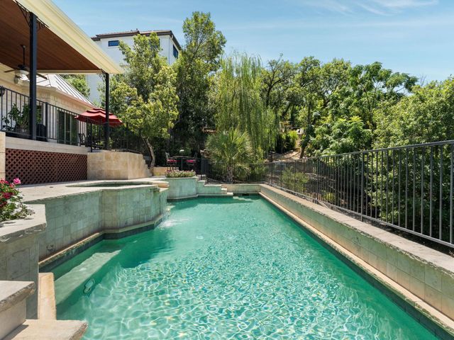 5708 Long CT, Austin, TX 78730