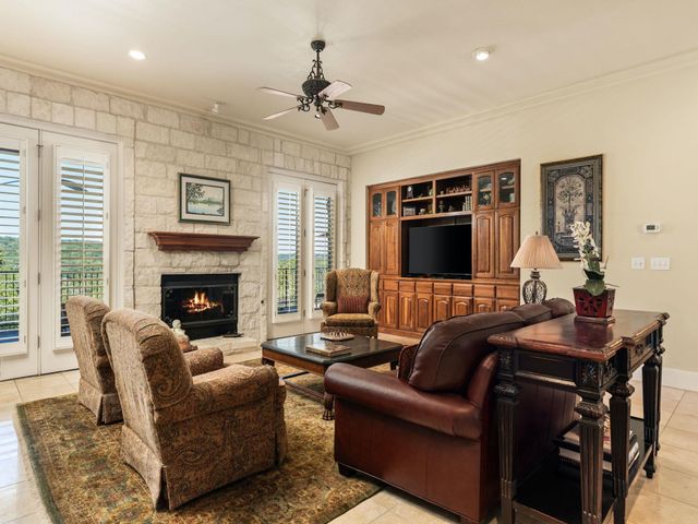 5708 Long CT, Austin, TX 78730