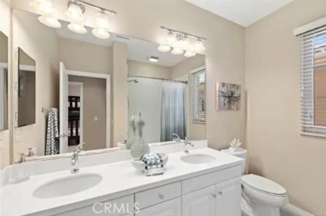 83 Bianco, Irvine, CA 92618