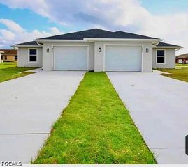402 Grant BLVD, Lehigh Acres, FL 33974