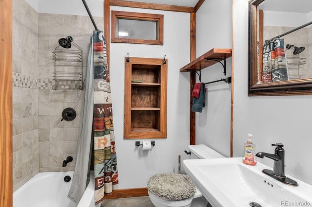 7001 County Road 255, Westcliffe, CO 81252