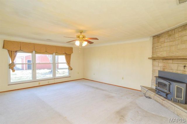 4327 Mascoutah Avenue, Mascoutah, IL 62221