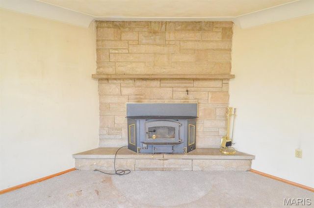 4327 Mascoutah Avenue, Mascoutah, IL 62221