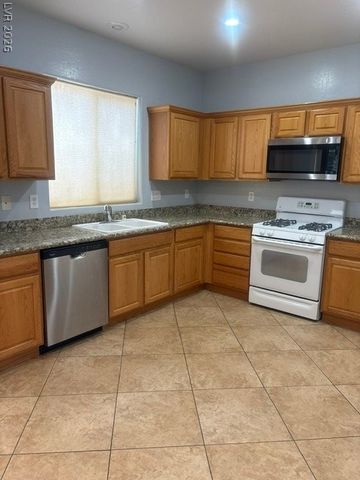 8116 Celina Hills Street, Las Vegas, NV 89131