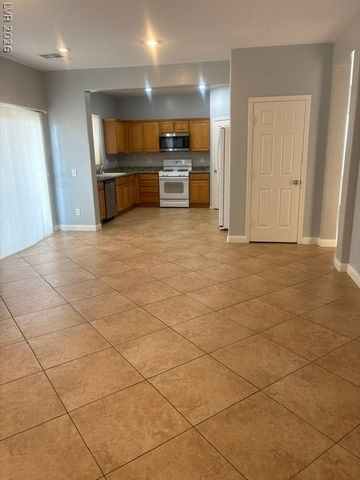 8116 Celina Hills Street, Las Vegas, NV 89131