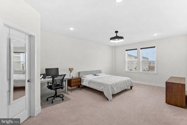 41977 PICKWICK MILL TER, Aldie, VA 20105