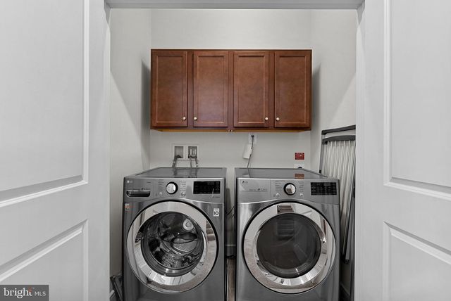 41977 PICKWICK MILL TER, Aldie, VA 20105