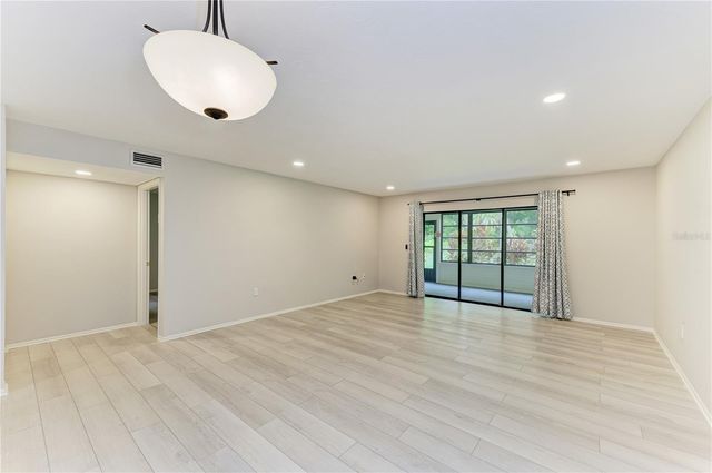 813 SPRING LAKES BOULEVARD, Bradenton, FL 34210