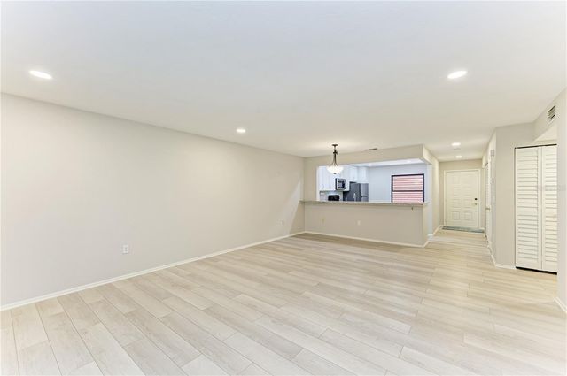 813 SPRING LAKES BOULEVARD, Bradenton, FL 34210