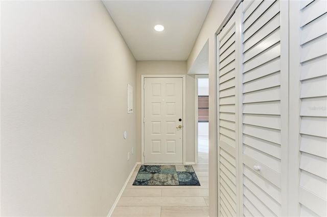 813 SPRING LAKES BOULEVARD, Bradenton, FL 34210