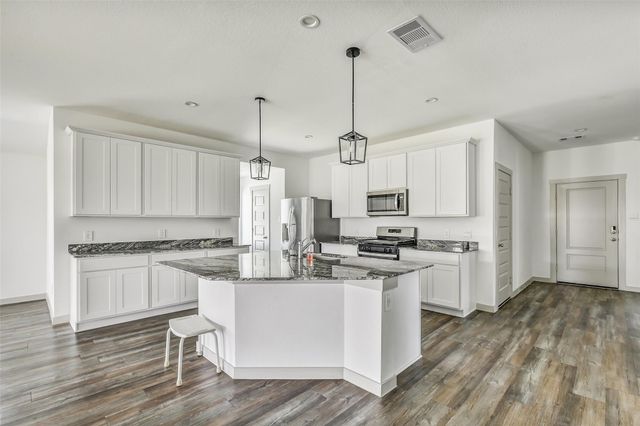 1004 Great Barracuda Lane, Alvin, TX 77511