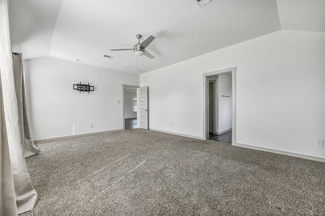 1004 Great Barracuda Lane, Alvin, TX 77511