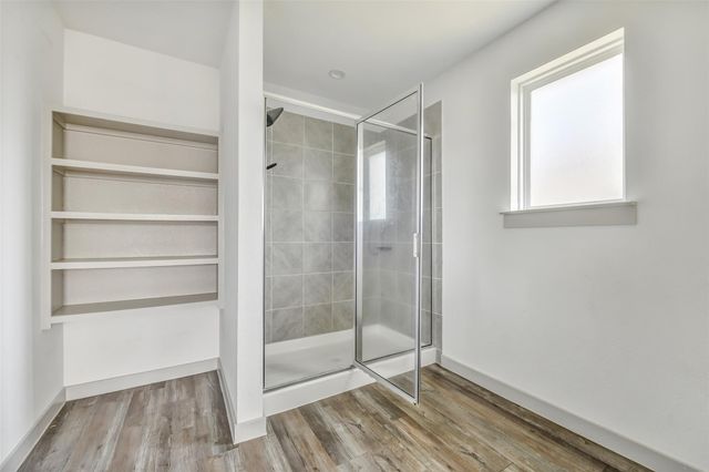 1004 Great Barracuda Lane, Alvin, TX 77511