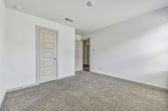 1004 Great Barracuda Lane, Alvin, TX 77511