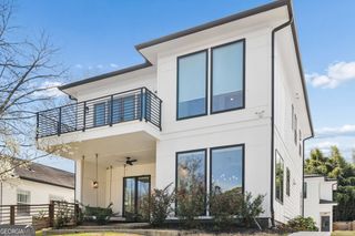 32 Walthall Street NE A, Atlanta, GA 30307