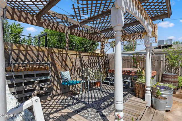 5228 N 15TH Street, Phoenix, AZ 85014