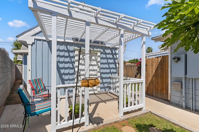 5228 N 15TH Street, Phoenix, AZ 85014