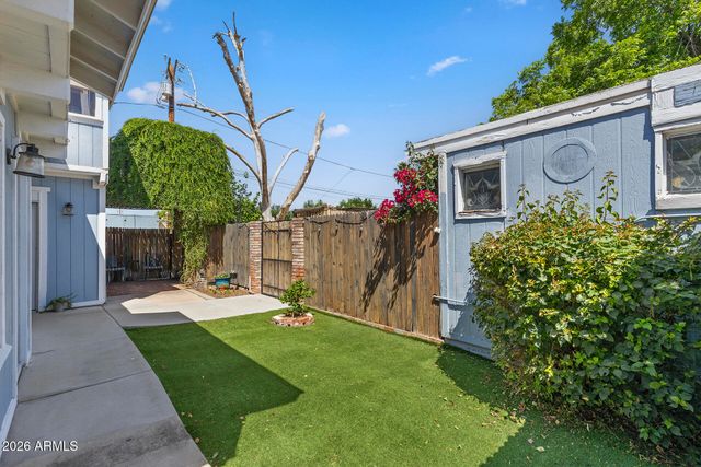 5228 N 15TH Street, Phoenix, AZ 85014