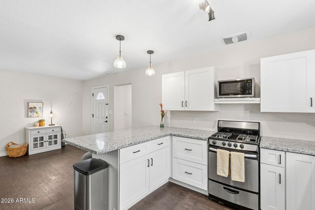 5228 N 15TH Street, Phoenix, AZ 85014