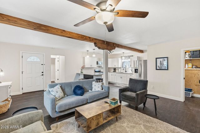 5228 N 15TH Street, Phoenix, AZ 85014