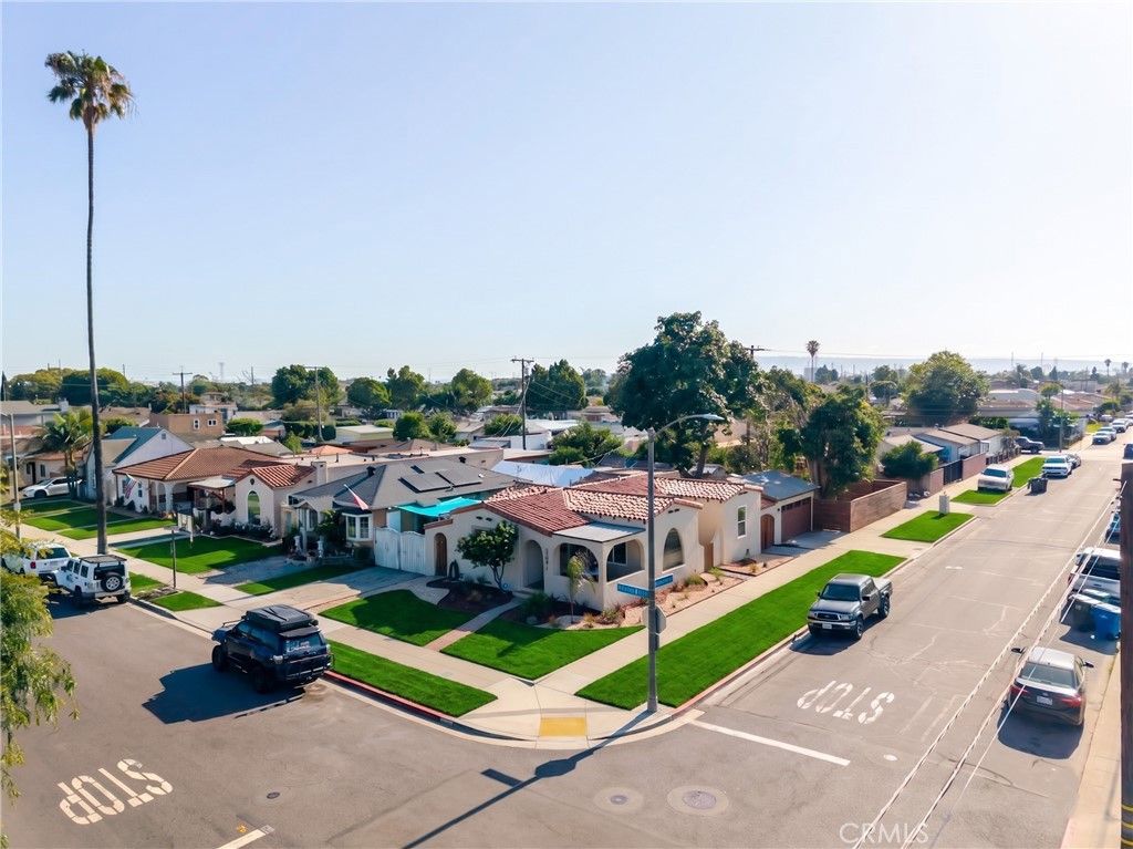 2391 Fashion Ave, Long Beach, CA 90810 — photo 5