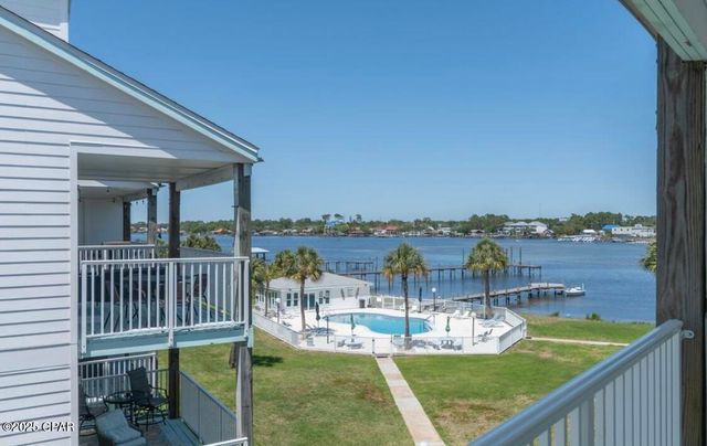 3600 Thomas Drive D302, Panama City, FL 32408