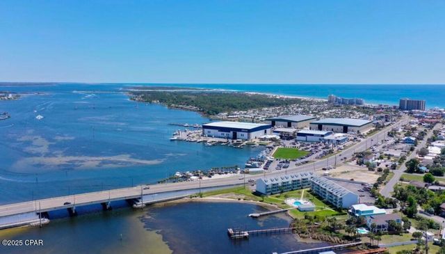 3600 Thomas Drive D302, Panama City, FL 32408