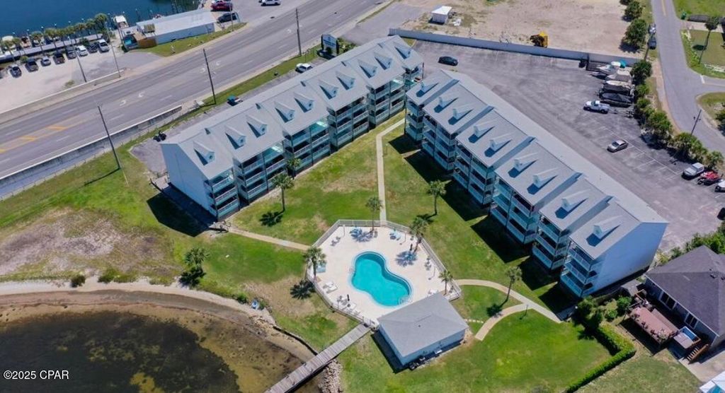 3600 Thomas Drive D302, Panama City, FL 32408