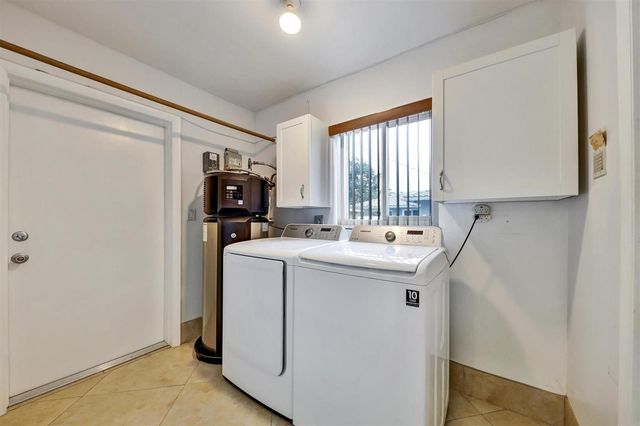 2780 SE 5th Court, Pompano Beach, FL 33062