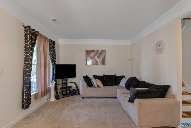 132 SAINT ANDREWS ST, Zion Crossroads, VA 22942