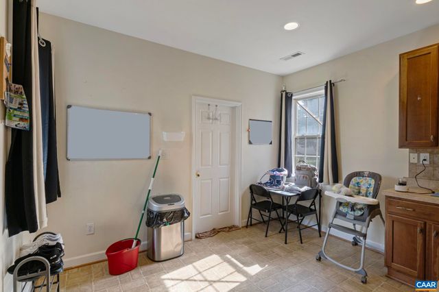 132 SAINT ANDREWS ST, Zion Crossroads, VA 22942